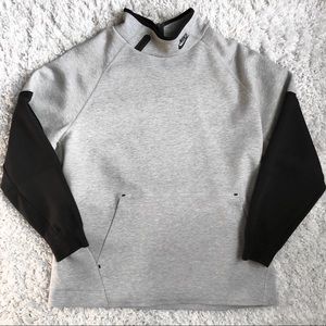 Nike Tech Fleece Oversized Mock Neck Sweater